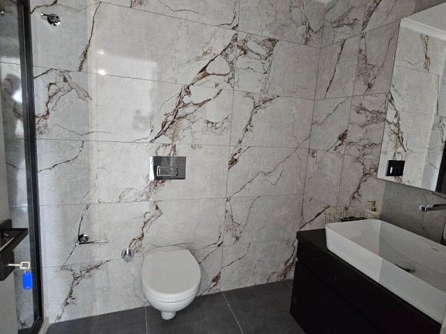 SATILIK 3+1 DENİZ MANZARALI GİRNE MERKEZ