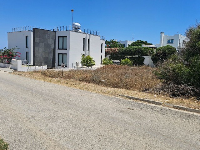 ÇATALKÖY SATILIK 600 M2 DENİZ MANZARALI ARSA
