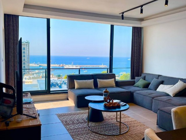 Girne Merkez'de Satılık 2+1 Full Deniz Manzaralı Daire