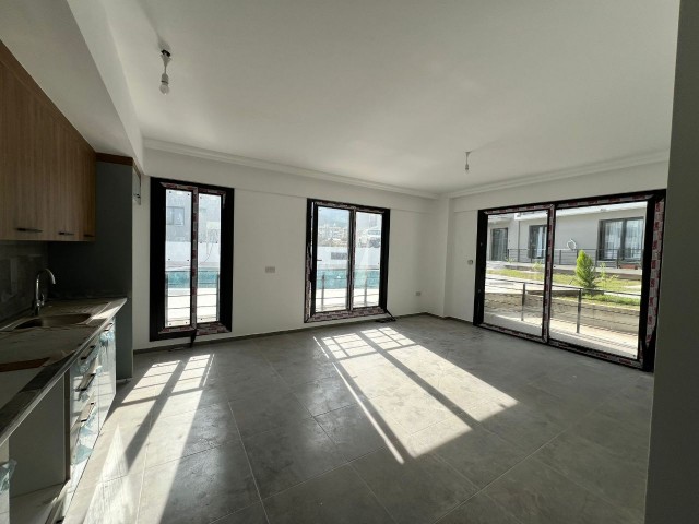 Gırne Alsancakta Sıfır Satılık 1+1 Daıreler