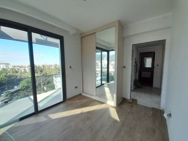 GIRNE MERKEZDE SATILIK 2+1 PENTHAUSE DAIRE