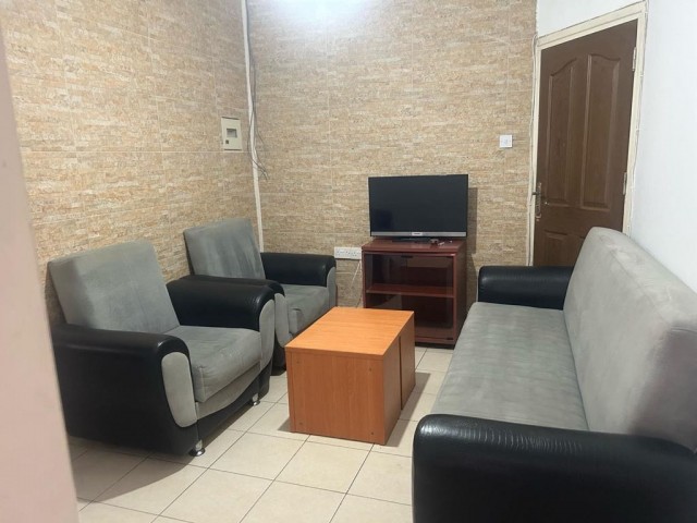 LEFKOSA/KAYMAKLİ KİRALIK 1+1 DAİRE