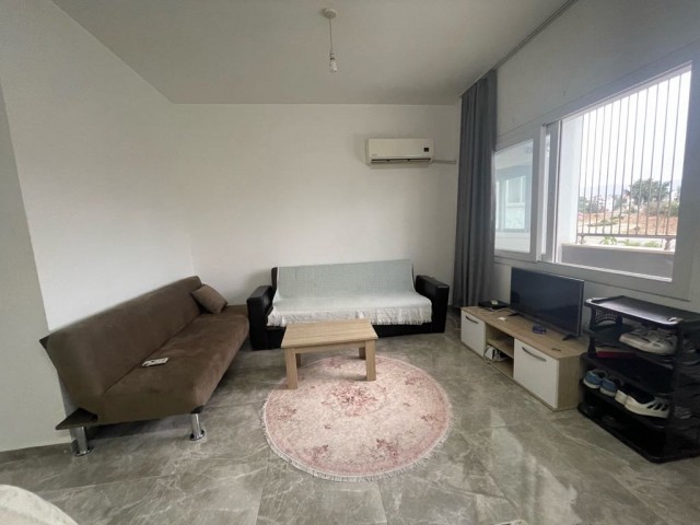 LEFKOŞA/GONYELİ 1 EKİM GİRİŞLİ ESYALİ KİRALIK 2+1 DAİRE