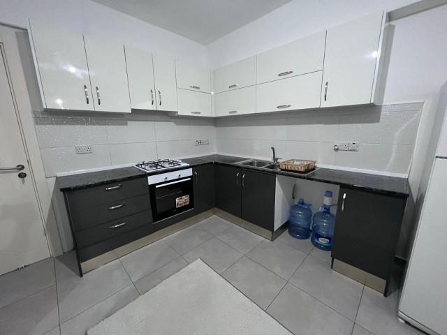 Küçük Kaymaklı’da Kiralık LÜX Full Eşyalı 2+1 Daire
