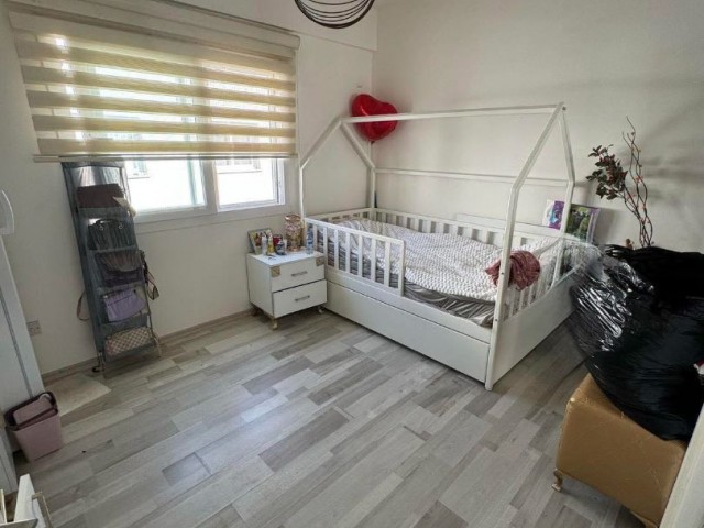 LEFKOŞA DUMLUPINAR’DA SATILIK 3+1 DAİRE