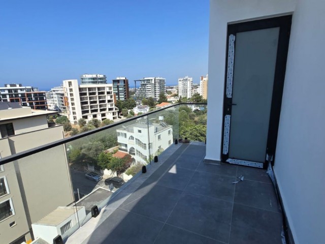 Girne Merkezde Satılık Rezidans Daire