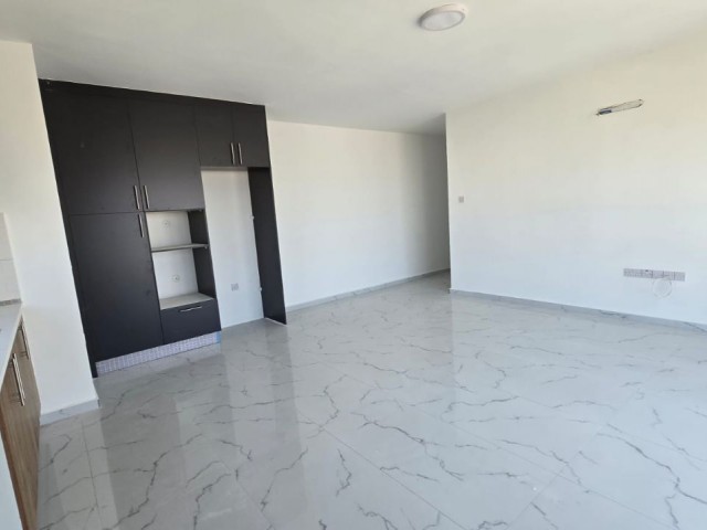 Girne Merkezde Satılık Rezidans Daire