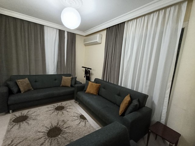 Girne Merkez Kiralık 2+1 Deniz Manzaralı Daire / Tek Depozito