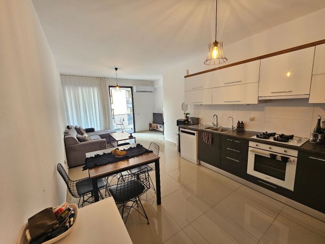 Girne Zeytinlik'te Satılık 2+1 80m2 Daire