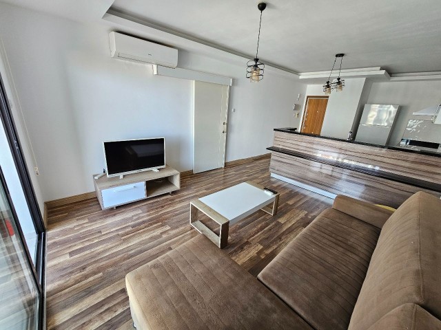 Girne Merkez Türk Tapulu Satılık 2+1 Eşyalı Daire