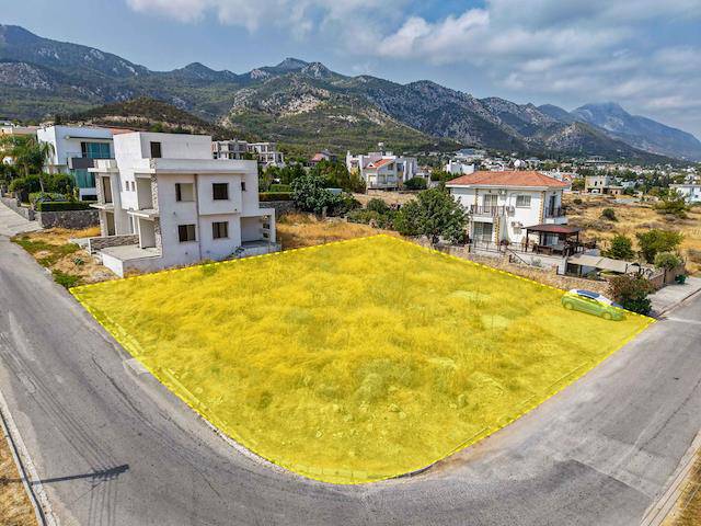 Girne Çatalköy’de Şehit Çocuğundan Satılık Tapulu Arsa 