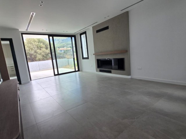 Girne Edremit'te satılık villa 