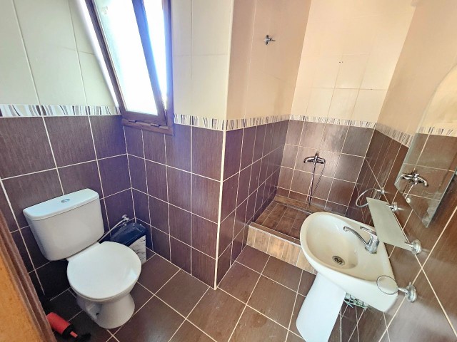 Çatalköy Denize 250m Mesafede Satılık 3+1 Villa / 420m2 Arsa 