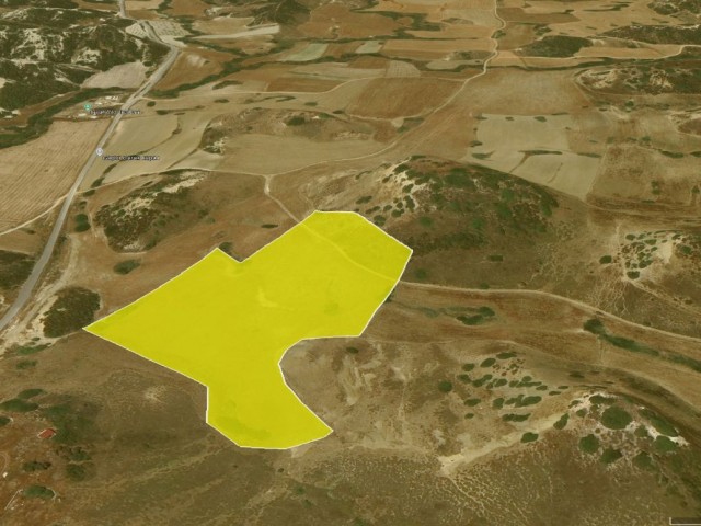 Avtepe/ Kuruova Ana Yolu Üzerinde ve Anayola Temaslı Su Hattı Hemen Yanın da ve Elektirk 300 Metre Yakınlıkda Satılık 23 Dönüm Eşdeğer Koçankı Arazi Dönüm Fiyatı 6,000 GBP Adem Akın 05338314949 - Fotoğraf 3