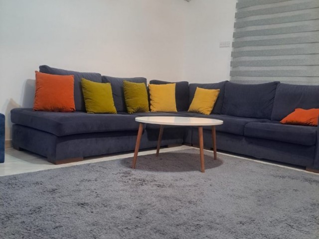 NOT :FİYATI 110,000 GBP İSKELE LONG BEACH DA FULL EŞYALI 3, KAT DA SATILIK 2+1 DAİRA ADEM AKIN 05338314949