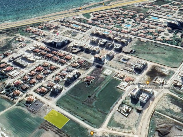 İskele Long Beach da Deniz Manzaralı ( 2 ) Arsa Yan Yana Eşdeğer Koçanlı Tüm Alt Yapıları Hazırlanmış Denize Yürüme Mesafesin de Toplam Fiyatı 650,000 GBP Adem Akın 05338314949 - Fotoğraf 1