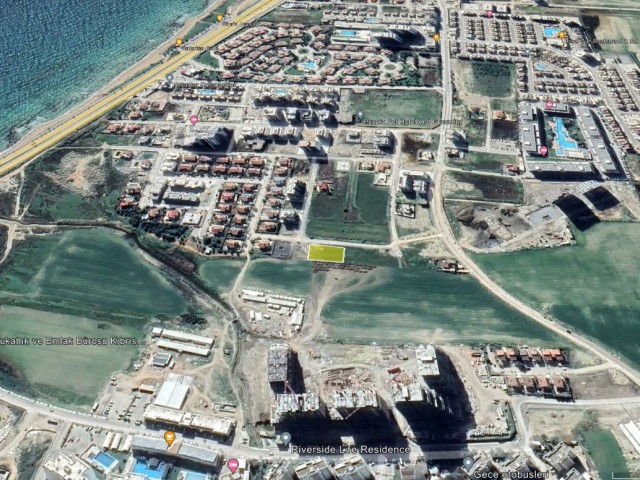 İskele Long Beach da Deniz Manzaralı ( 2 ) Arsa Yan Yana Eşdeğer Koçanlı Tüm Alt Yapıları Hazırlanmış Denize Yürüme Mesafesin de Toplam Fiyatı 650,000 GBP Adem Akın 05338314949 - Fotoğraf 2