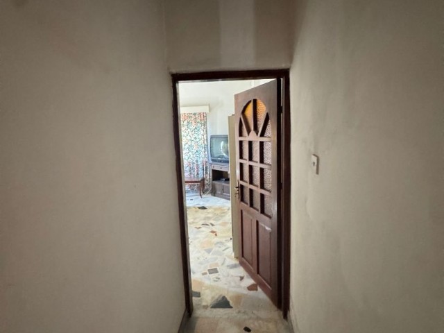 NOT: 140,000 GBP YE 110 M2 VE  2+1 DAİRE MAĞUSA MARAŞ DA SÜPER KOMUM DA EŞDEĞER KOÇANLI KELEPİR FİYATA SATILIK DAİRE ADEM AKIN 05338314949