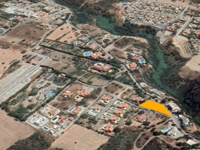 Doğanköy de Villayapımına Uygun Harika Dağ ve Deniz Manzaralı Satılık 1 Dönüm Arazi Toplam Fiyatı 450,000 GBP Adem Akın 05338314949 - Fotoğraf 2