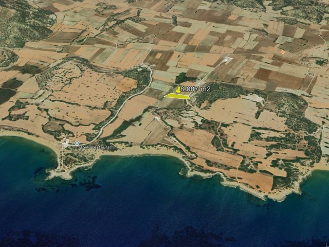 Dipkarpaz da Deniz Manzaralı Yatırımlık Kelepir Fiyata Satılık 6 Dönüm Arazi Dönüm Fiyatı 15,000 GBP Adem Akın 05338314949 - Fotoğraf 1