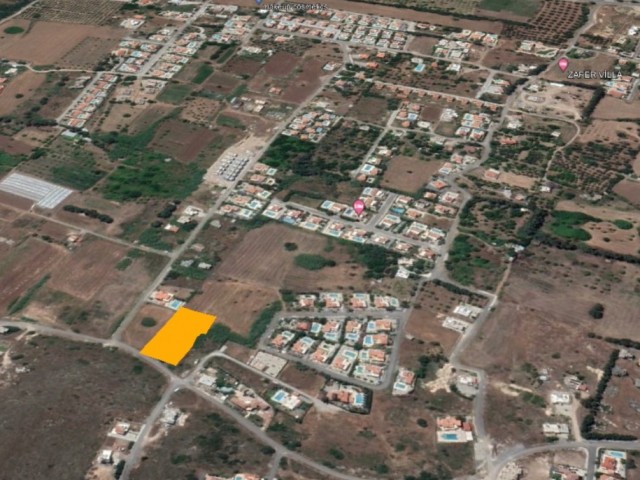 Grine Karşıyaka da Deniz Manzaralı Süper Konumda Satılık 2 Dönüm 2 Evlek Eşdeğer Koçanlı Arazi Dönüm Fiyatı 150.000 GBP Asem Akın 05338314949 - Fotoğraf 2