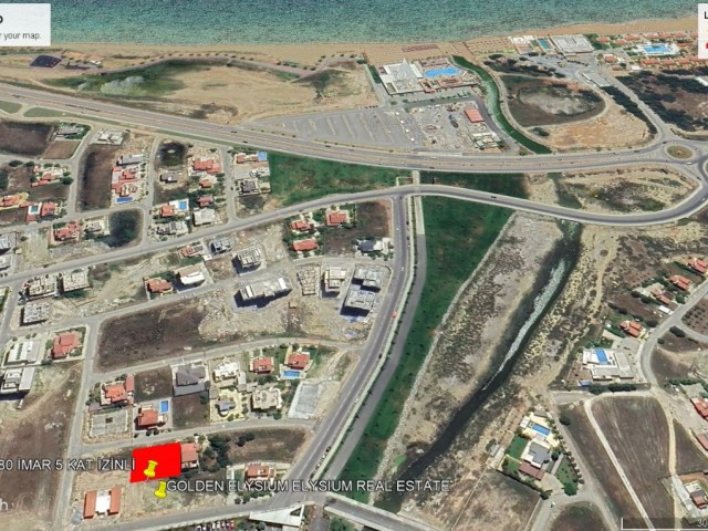 NOT : TOPLAM FİYATI : 270,000 GBP : İSKELE LONBEAC DA SÜPER DENİZ MANZARALI % 18 İMARLI 5 KAT İZİNLİ VE KAT KARŞILIĞI SATILIK 587 M2 ARSA ADEM AKIN 05338314949