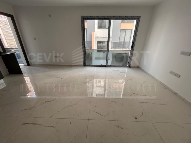 Küçük Kaymaklı’da Satılık Lüx Sıfır 2+1 Daire