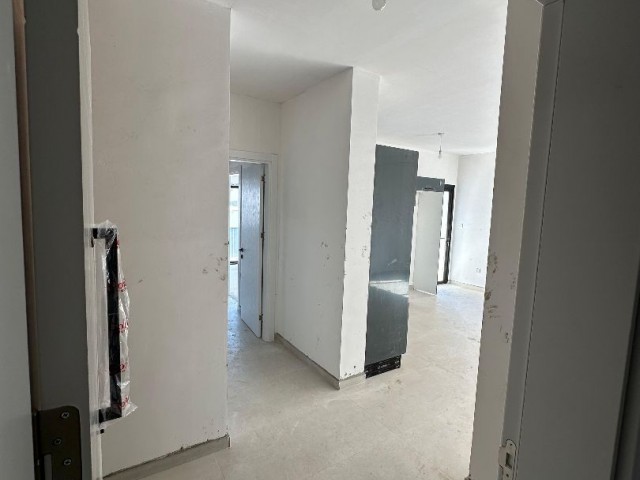 GÖÇMENKÖY’DE LÜKS SIFIR 2+1 DAİRELER