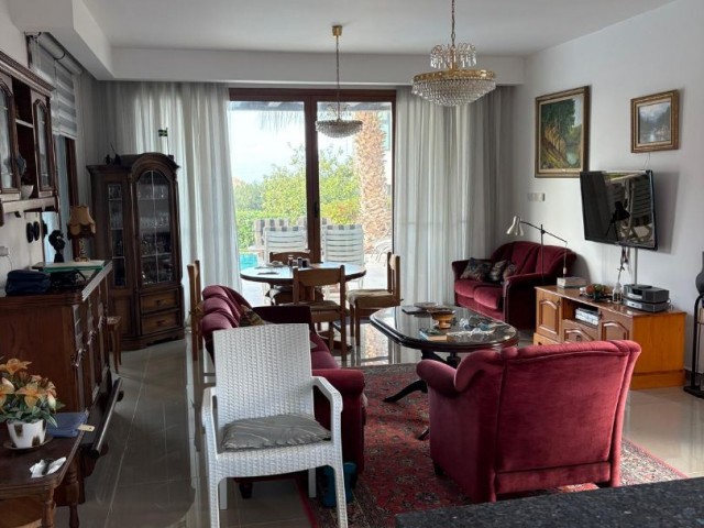 Girne, Esentepe'de satılık 3+1 villa - Fotoğraf 2