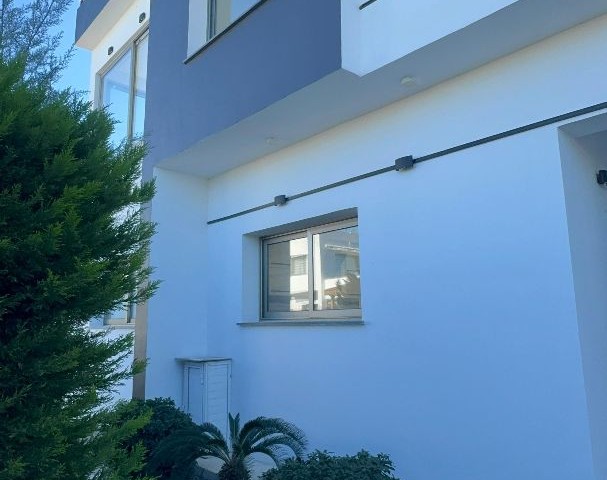 Girne, Alsancak'ta satılık 5+1 villa - Fotoğraf 3