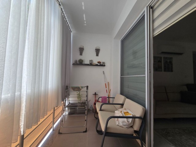 Alsancak'ta satılık 2+1 daire - Fotoğraf 4