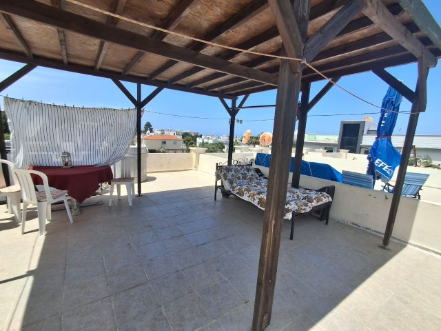 Girne, Karaoğlanoğlu bölgesinde satılık 1+1 penthouse daire - Fotoğraf 1