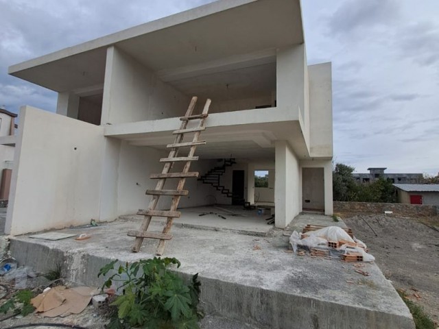Girne, Alsancak'ta satılık 3+1 villa - Fotoğraf 3