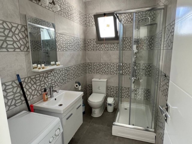 Lapta | Havuzlu Site İçerisinde Satılık 1+1 Daire - Fotoğraf 3