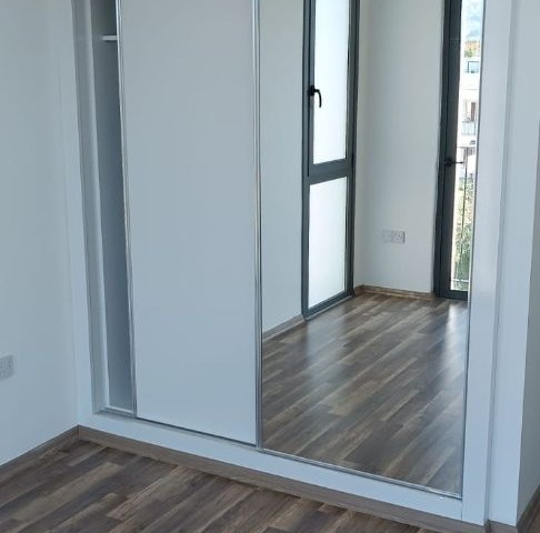 LEFKOŞA HAMİTKÖY 2+1  YENİ BİNA  TÜRK TAPULU |YATIRIMA UYGUN