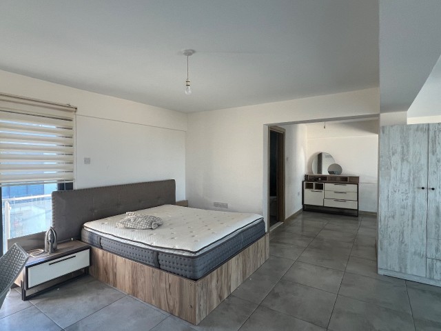 Girne Alsancak'ta Lüks 3+1 Penthouse Satılık!