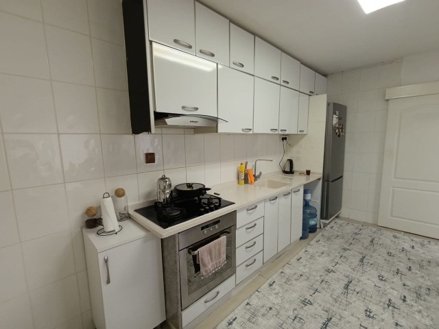 Girne MerkezdeTICARI IZINLI Modern ve Kullanışlı Yaşam Alanı