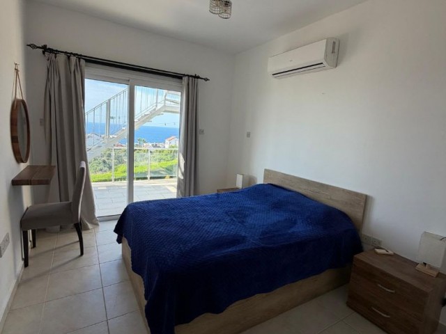 🌊 Seaterra Esentepe'de Satılık Eşyalı 1+1 Daire – Geniş Teras, Deniz ve Dağ Manzarası