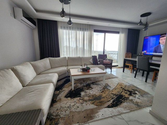 KASGAR 'DA DENIZE MANZARALI 3+1SATILIK DAIRE