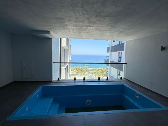 GİRNE’DE  MODERN 3+1 DAİRE DENİZ MANZARALI DAİREYE ÖZEL HAVUZLU BALKON