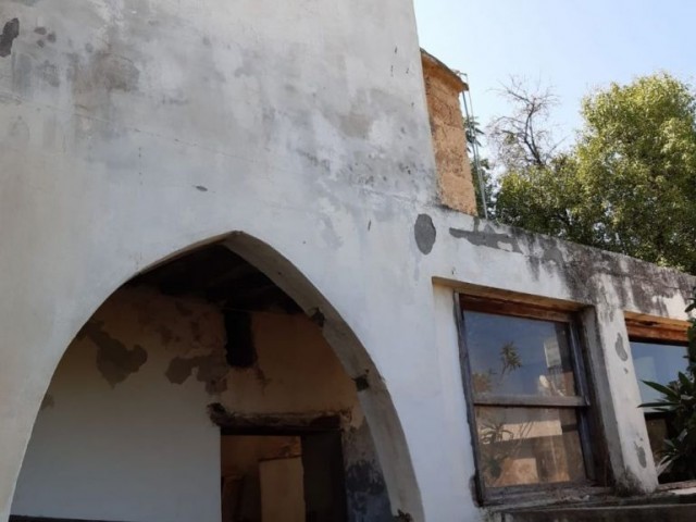GİRNE LAPTA BÖLGESİNDE MÜHTEŞEM MANZARALARA sahip restorasyon projelik metruk bina DOĞAN BORANSEL 0533 867 19 11 - Fotoğraf 2