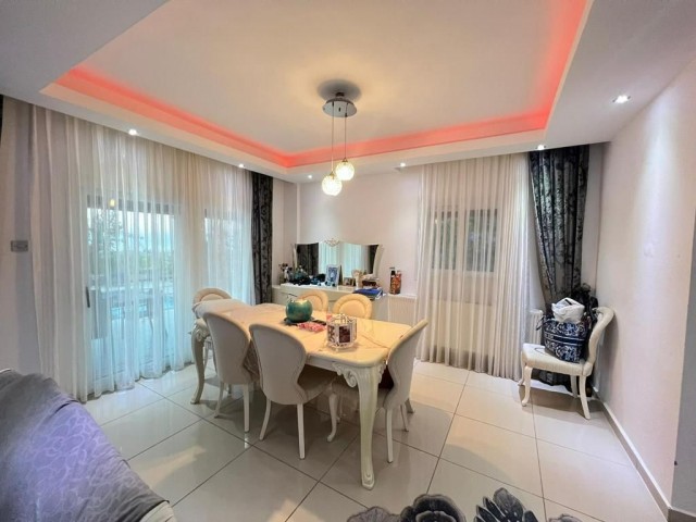 Çatalköy'de 3+1 Özel Havuzlu Villa 472.500 STG - Fotoğraf 2