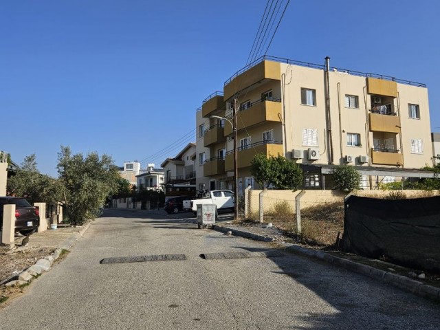 Metehan'da Merkezi Konumda Geniş 150m² 3+1 Daire - Fotoğraf 2