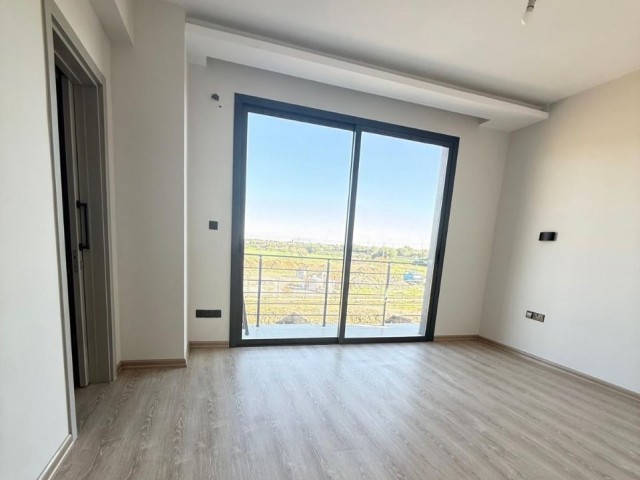 Hamitköy Bölgesinde 4+1 225m² Satılık Lüks Villa - Fotoğraf 1