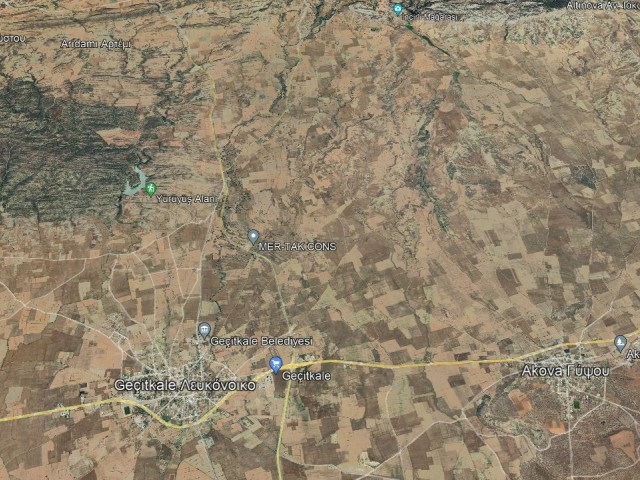 Fırsat! Geçitkale 10427m² Satılık Arazi - Fotoğraf 1