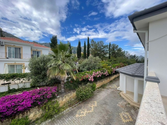Girne Çatalköy’de Deniz ve Dağ Manzaralı, Özel Havuzlu Lüks 4+1 Villa !! - Fotoğraf 3