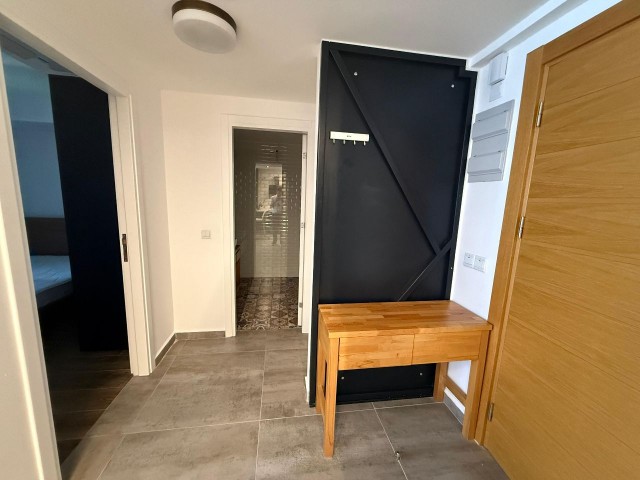 GİRNE MERKEZ'DE LÜKS RESIDENCE'TA SATILIK 1+1 DAİRE !!