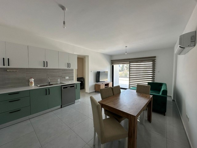 Girne Merkez’de Merkezi Konumda Eşyalı Satılık 2+1 Penthouse !! Kaçırılmaz Fırsat !! - Fotoğraf 4