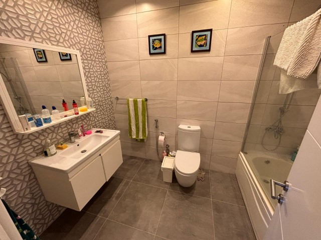 Girne'nin Gözdesi Bellapais'te Doğayla İç İçe, Özel Havuzlu Satılık 5+2 Lüks Villa !! - Fotoğraf 2