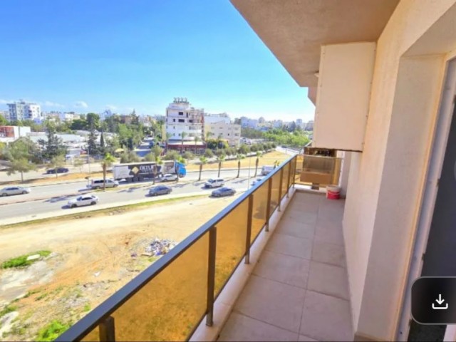 Gazimağusa Merkezde geniş metre kareli satılık 1+1 Habibe ÇETİN 05488547005 - Fotoğraf 2